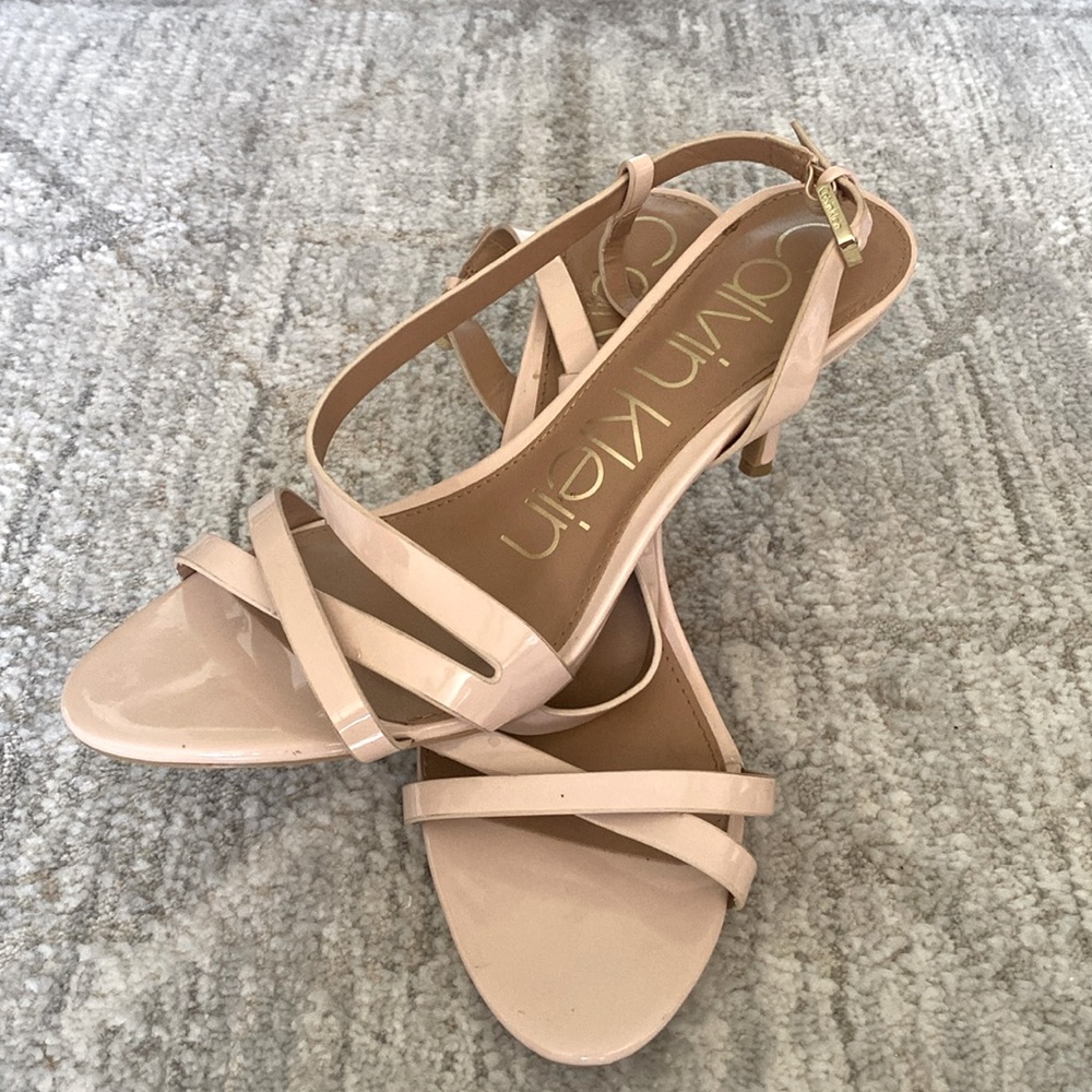Calvin Klein Loren Sandal | 7.5 | EUC